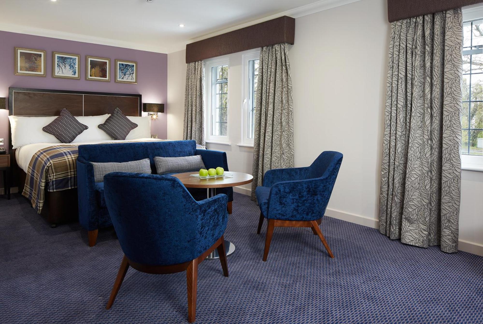 The Bull Otel Gerrards Cross Dış mekan fotoğraf