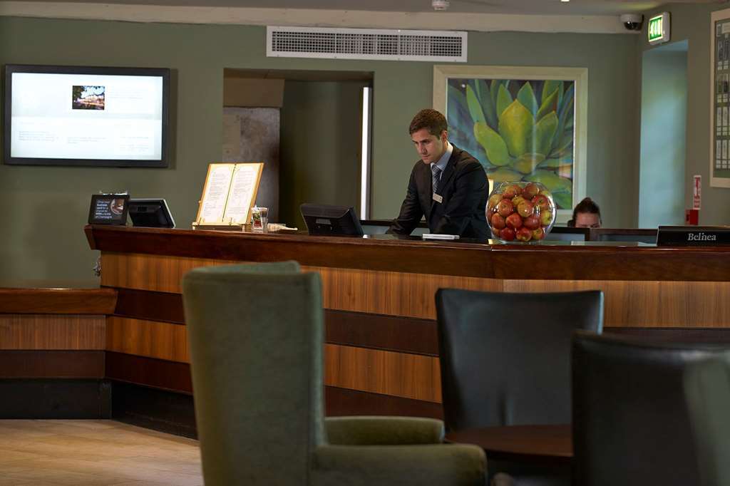 The Bull Otel Gerrards Cross İç mekan fotoğraf