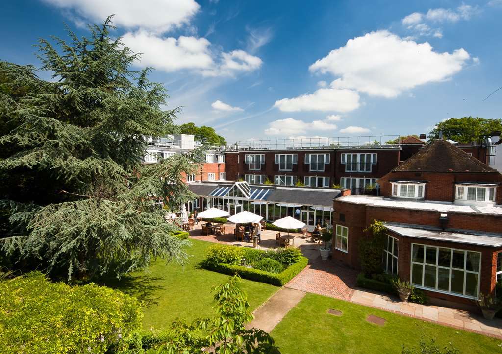 The Bull Otel Gerrards Cross Dış mekan fotoğraf
