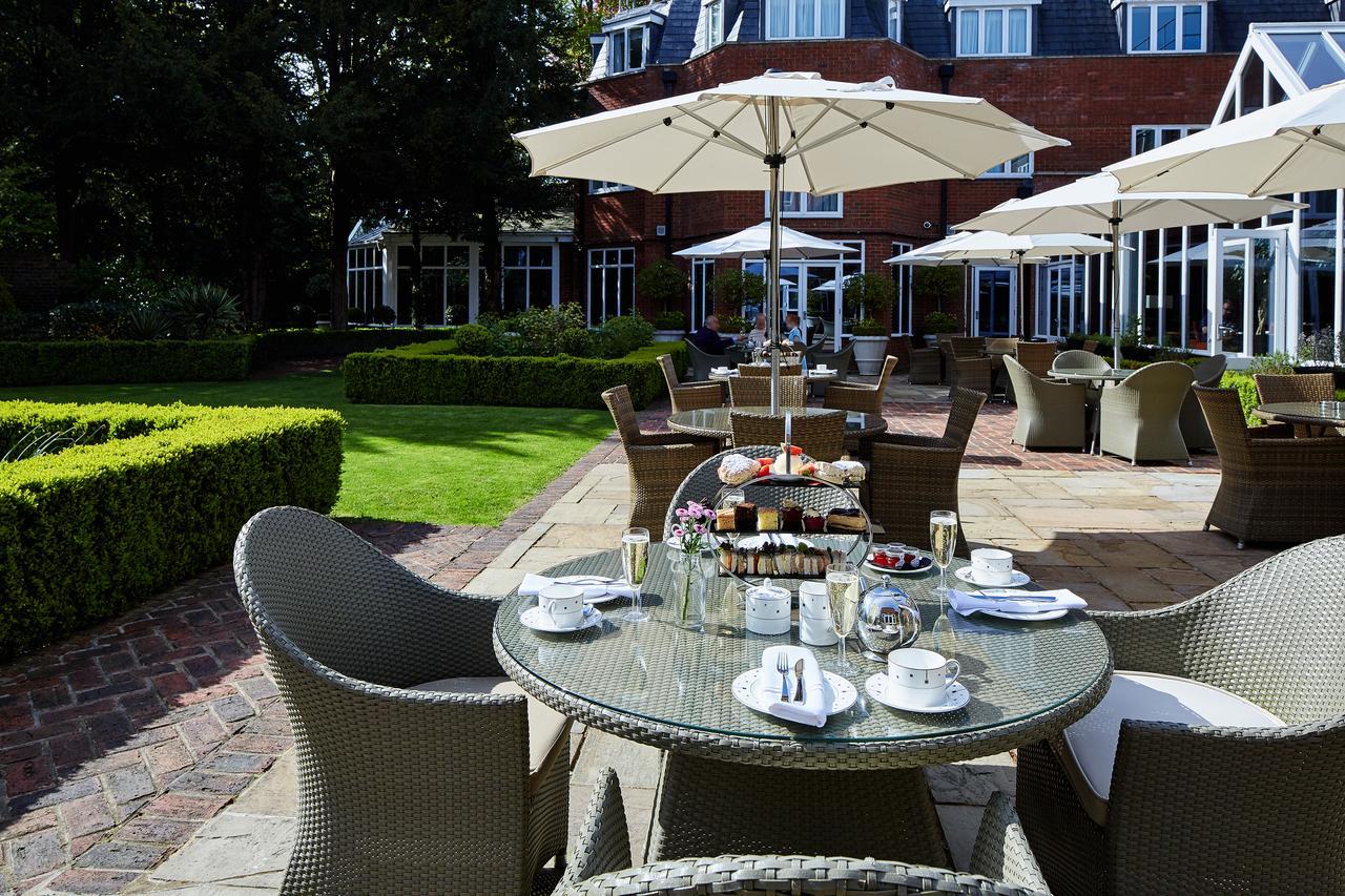 The Bull Otel Gerrards Cross Dış mekan fotoğraf