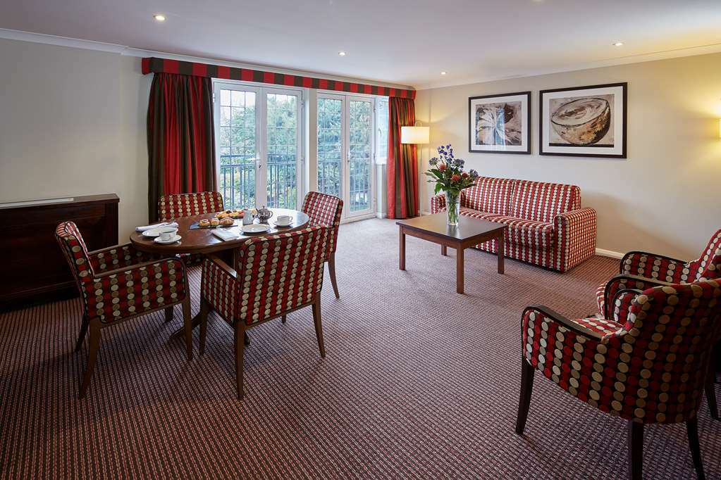 The Bull Otel Gerrards Cross Oda fotoğraf